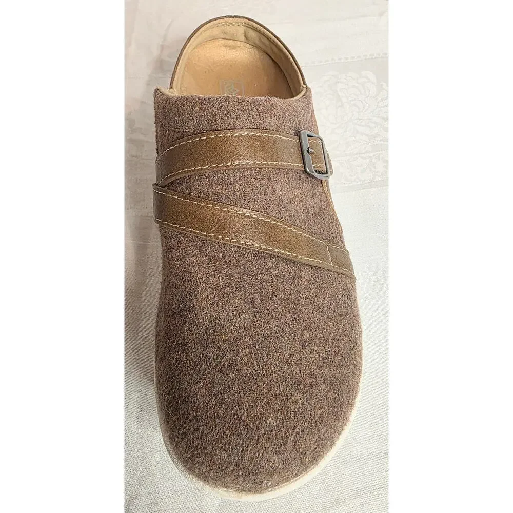 ComfortFit Brown Slip-On Mule Clogs with Adjustable Buckle - Picture 2 of 7